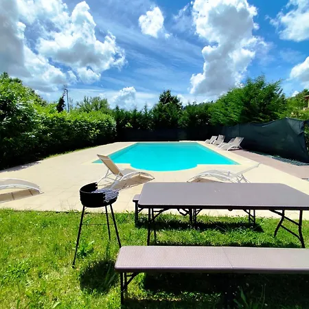 - Luxury Lunigiana Private Swimming Pool- *