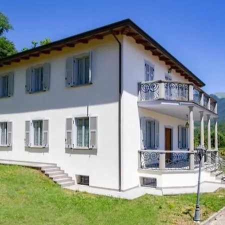 - Luxury Lunigiana Private Swimming Pool-
