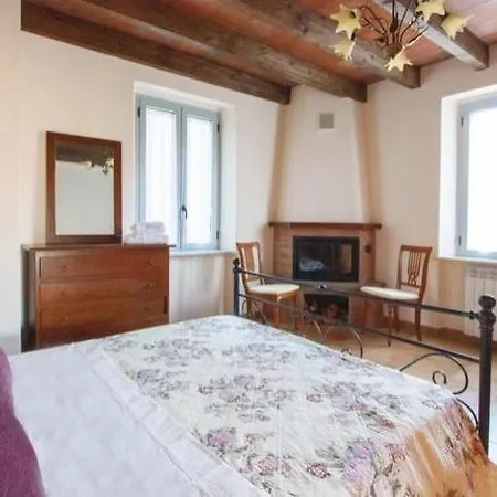 - Luxury Lunigiana Private Swimming Pool- Villa *