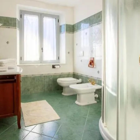 Villa - Luxury Lunigiana Private Swimming Pool- *